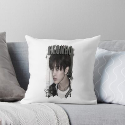 Keonho Vintage Style Throw Pillow